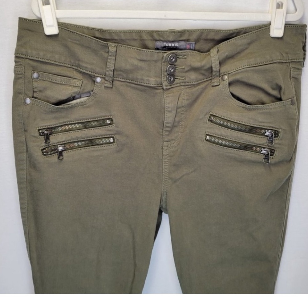 Olive Green Zipper Detail Pants